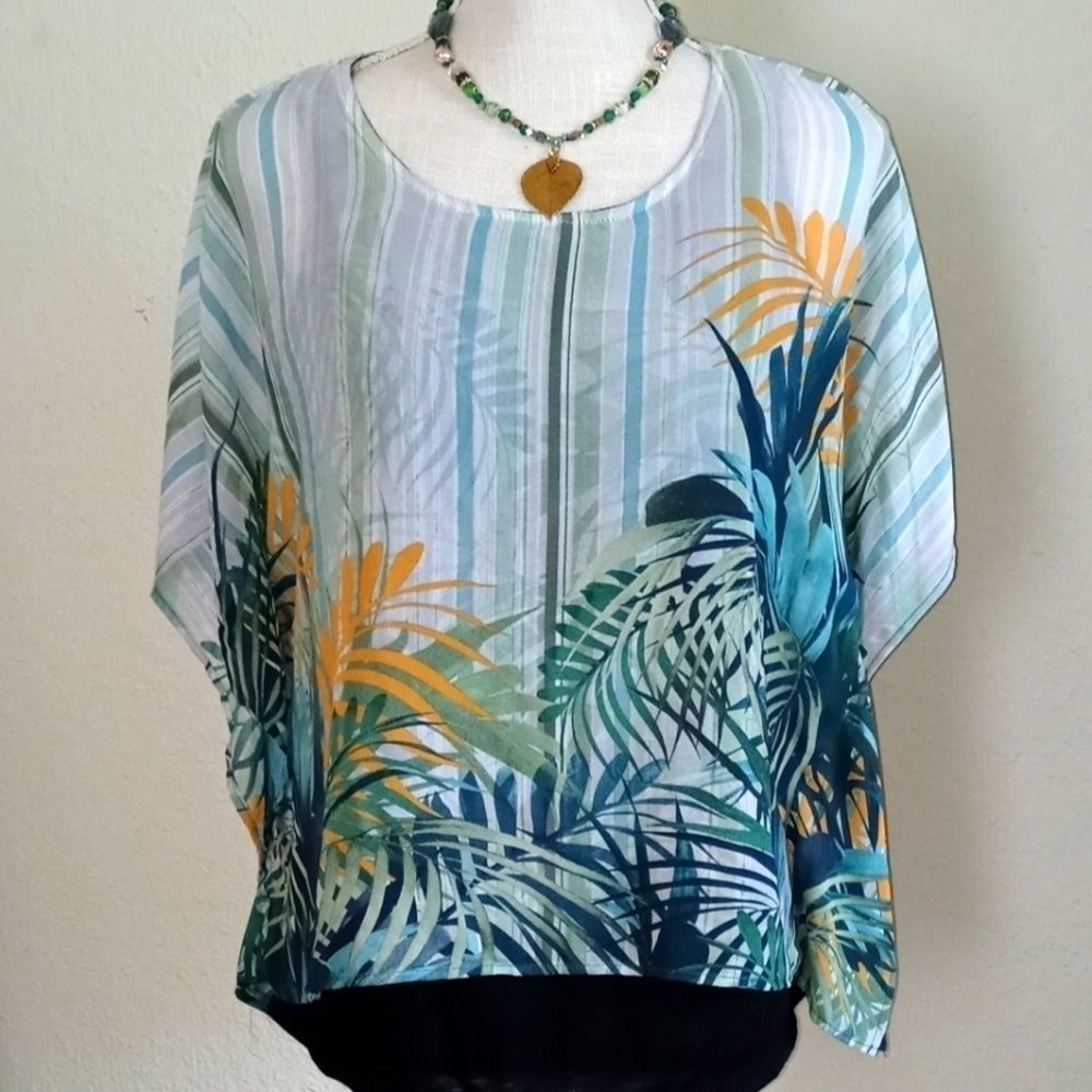 East 5th's Layered Botanical Print Caftan Top